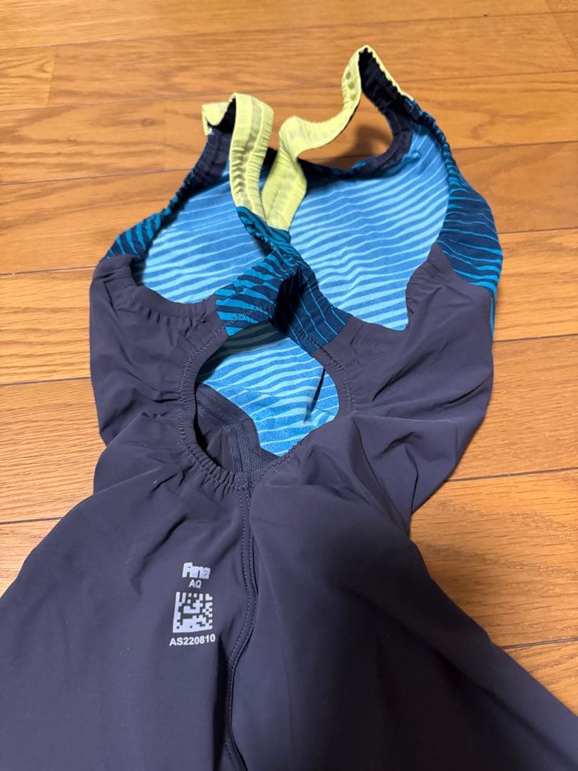 試着のみ　アシックス　競泳水着　高速水着　トップインパクト　ライトグライド　S