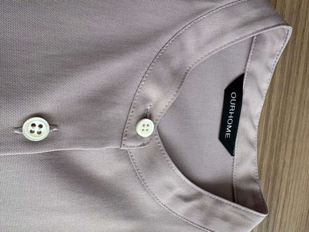 ＊our＊シワになりにくい胸元切り替えロングシャツ［グレイッシュピンク］