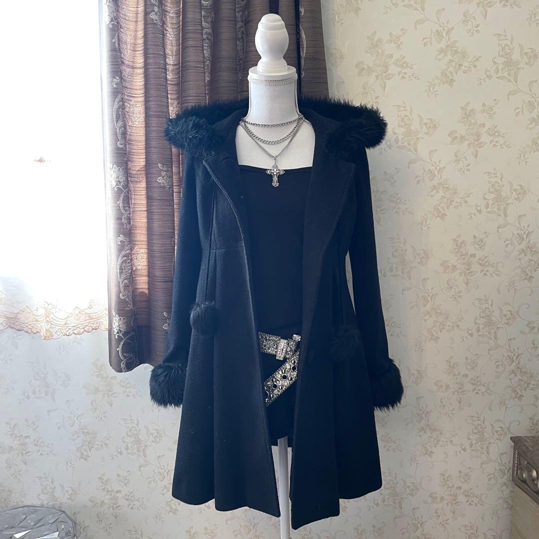 y2k 00s❤︎ ダークコア　ボンボンファーコート