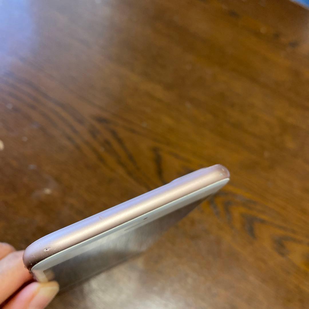 Apple iPhone 8 Plus ゴールド 本体