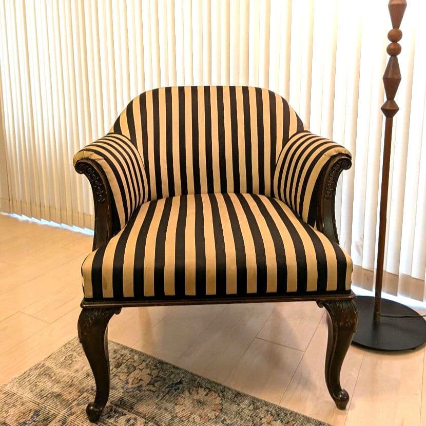 アンティーク　アームチェア　一人掛けソファ　ビンテージ