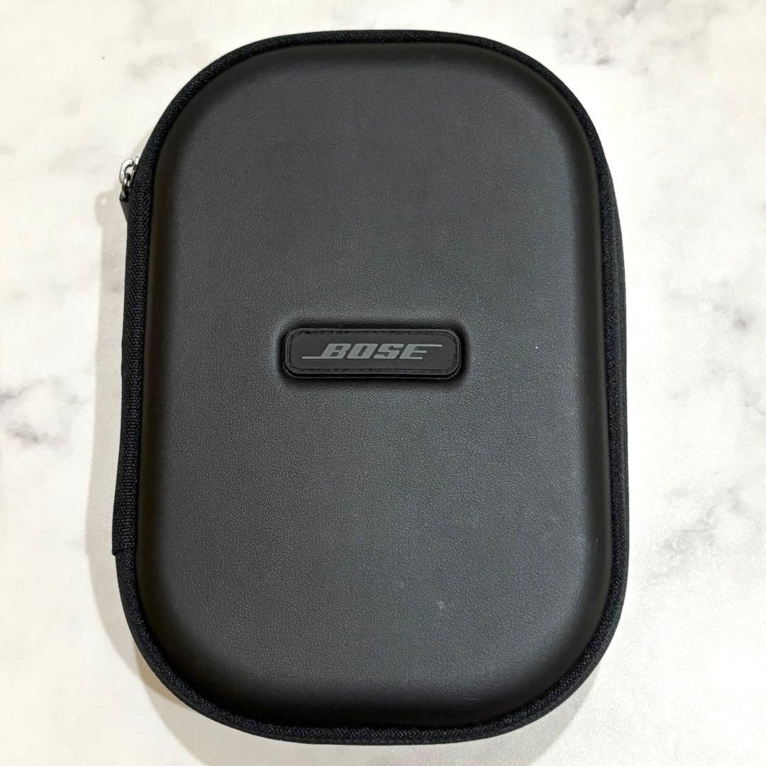 美品✨BOSE ヘッドホン QuietComfort35 廃盤カラー シルバー