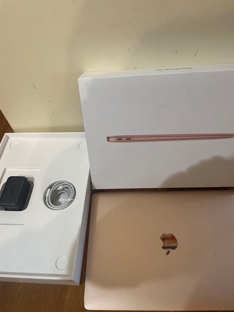 MacBook本体 Apple MacBook Air 256GB SSD