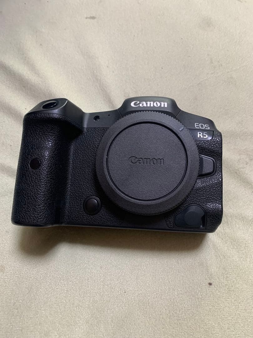 ミラーレス一眼カメラ/付属品付き/Canon EOS R5 ボディー