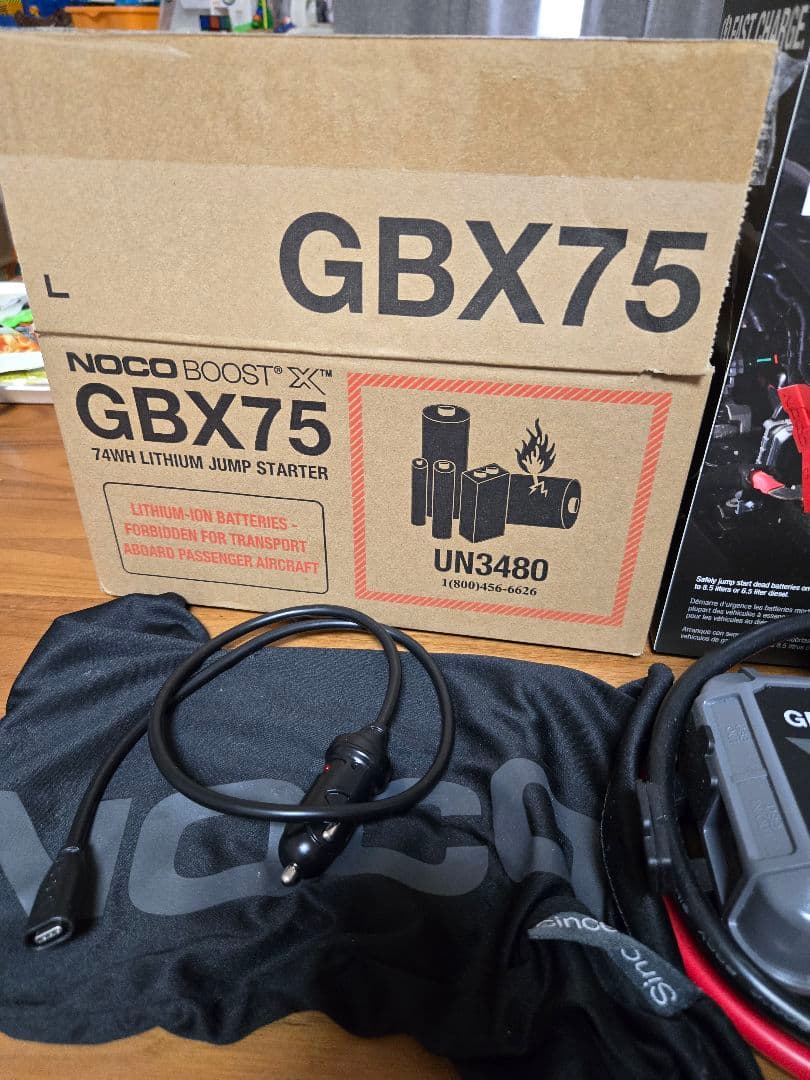 NOCO BOOSTX GBX75 バッテリー充電　一度だけ使用