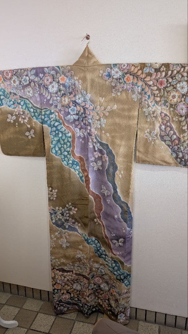 【翠山工房】訪問着 花柄 金色 紫色 辻ヶ花