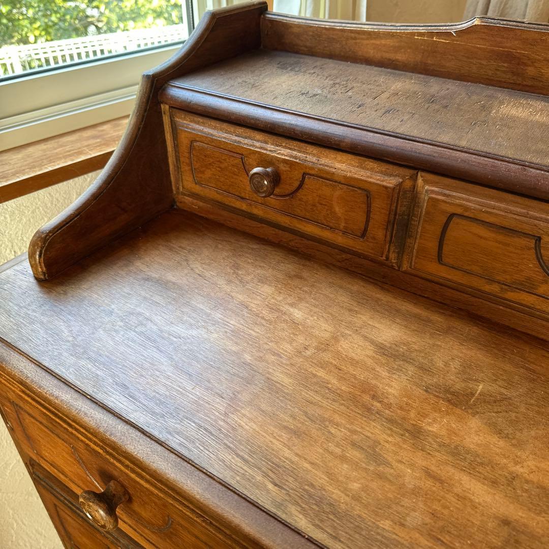 【最終お値下げです】木製アンティーク　チェスト