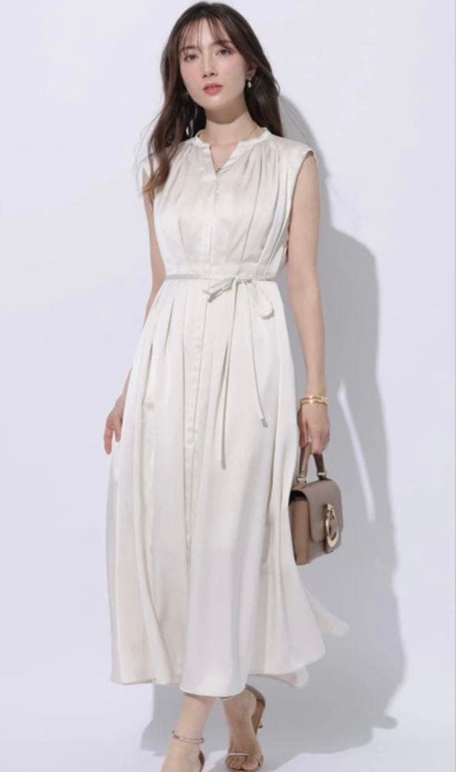 アプワイザーリッシエ　サテンタックワンピース　ジャスグリッティー