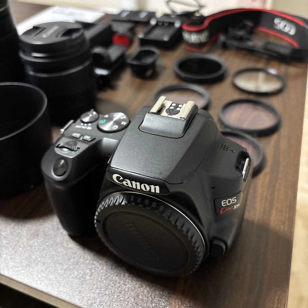 Canon EOS Kiss X10 ダブルズームセット／付属品・箱・取説完備