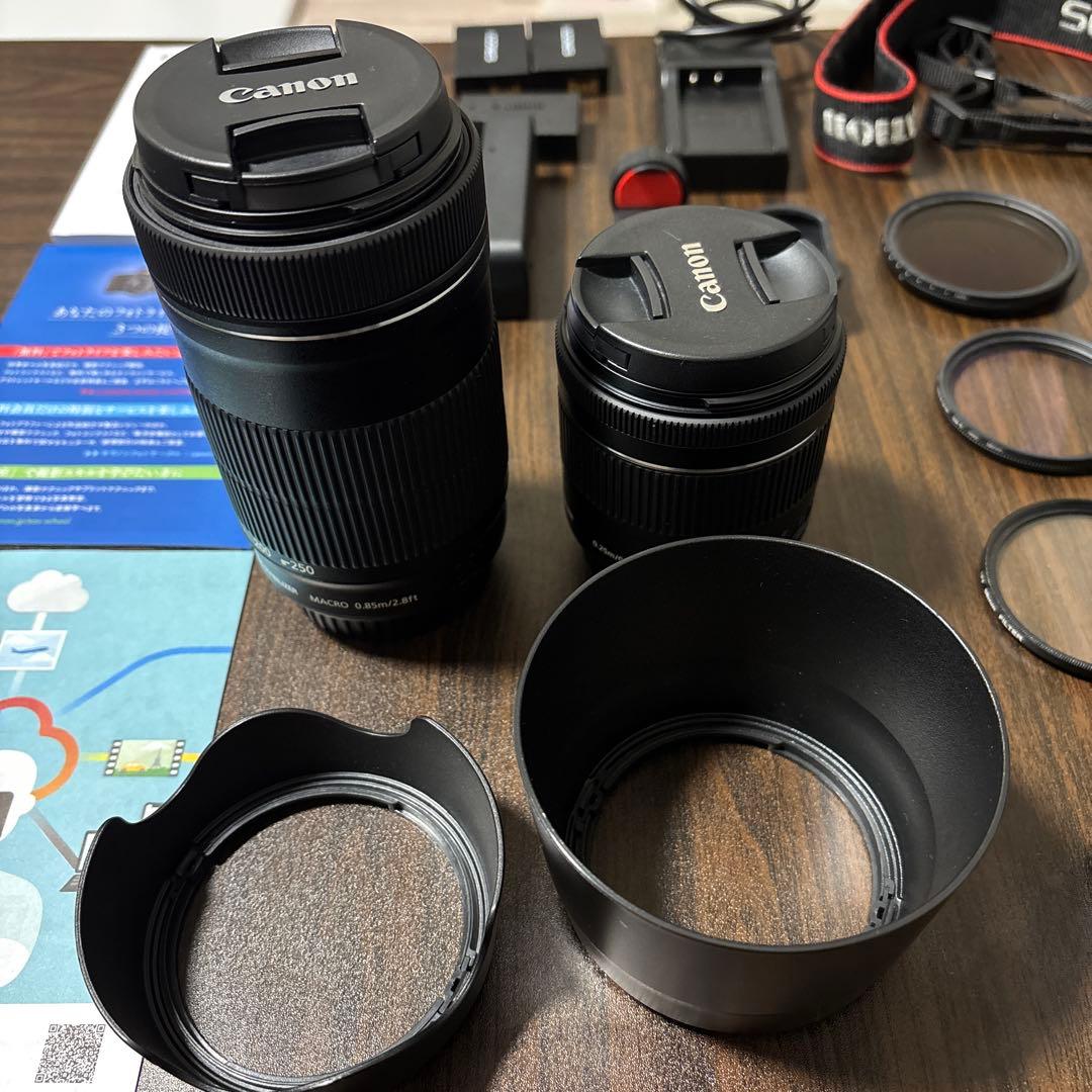 Canon EOS Kiss X10 ダブルズームセット／付属品・箱・取説完備