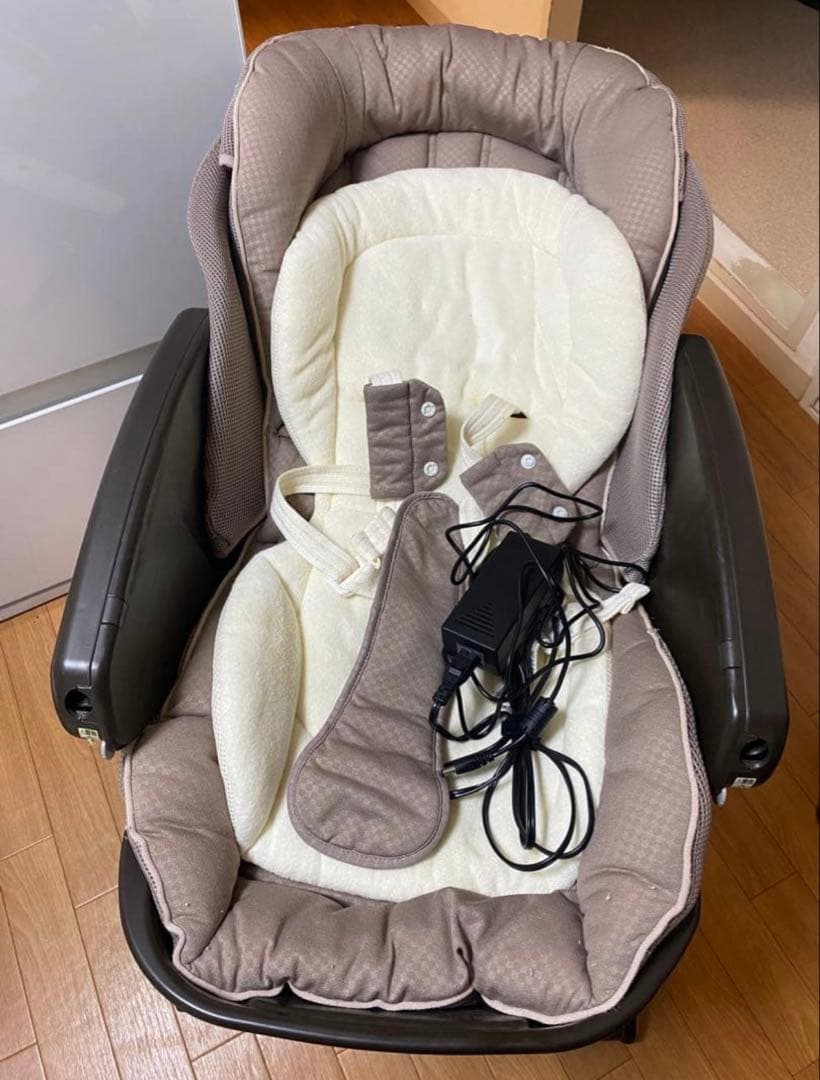 アップリカ ユラリズム オート ハイローチェア