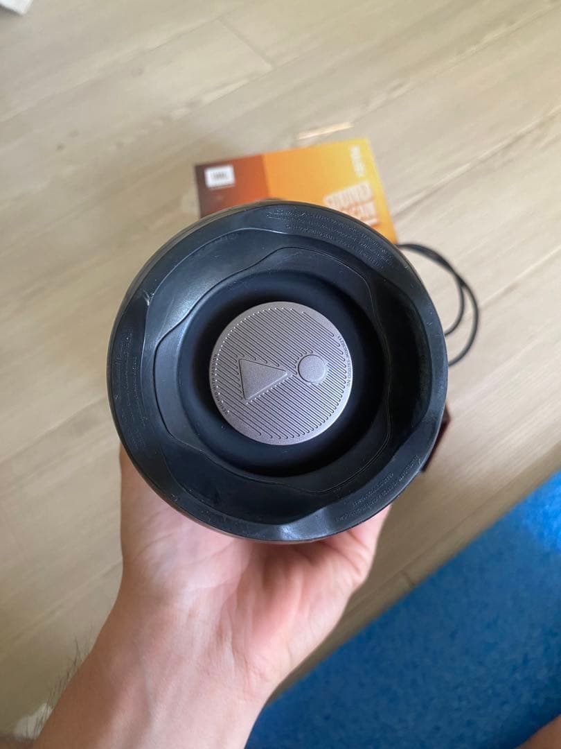 JBL Pulse 4 スピーカー