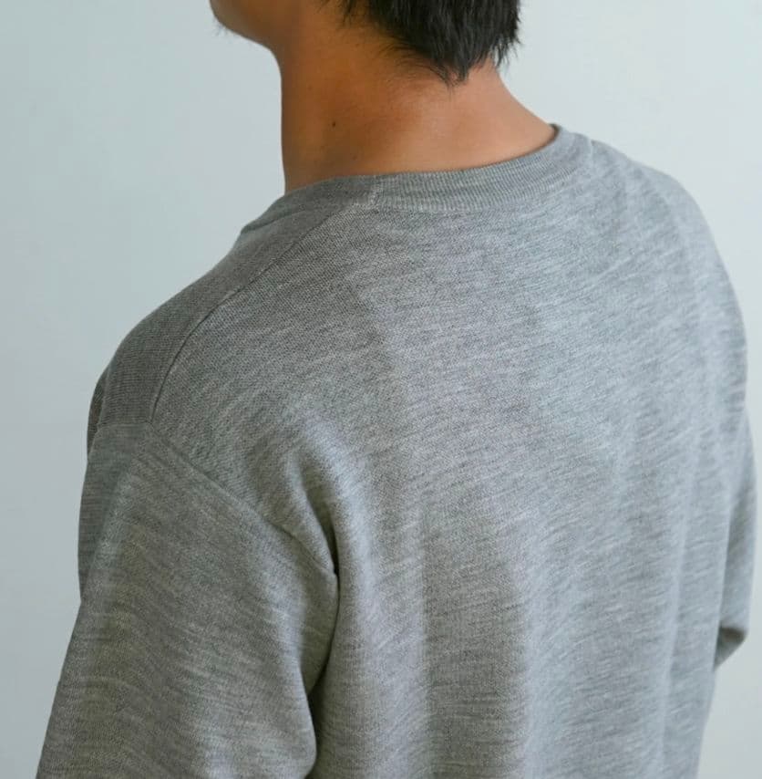 ジョンスメドレー 日本別注 30G Vガゼット クルーネックニット メリノウール