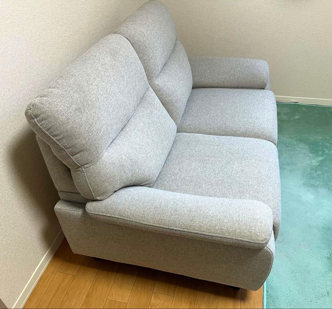 [1/29まで:美品]ニトリ2人掛けソファ (MK02 KD MO)