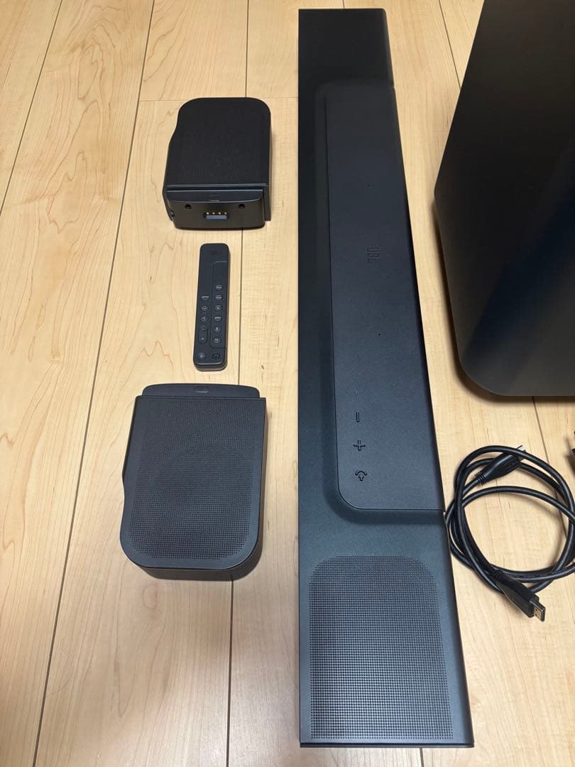 にんにん　JBL BAR 1000 サウンドバー