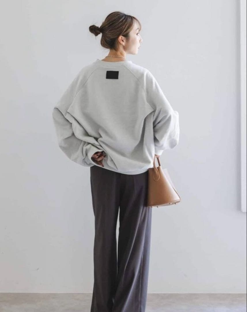 トップス COG THE BIGSMOKE/LEILA WIDE CUFF SWEAT