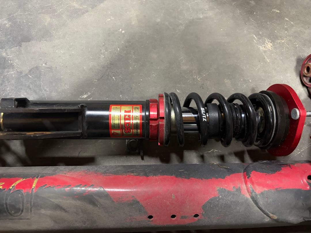 l675 ミラココア　車高調　ダイハツ