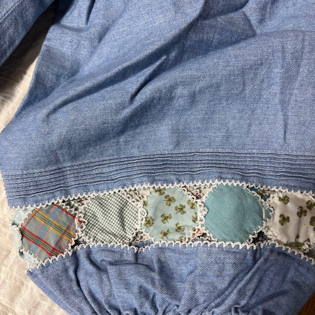 ピンクハウス　デニムはしごパッチワンピース　淡いブルー　白詰草