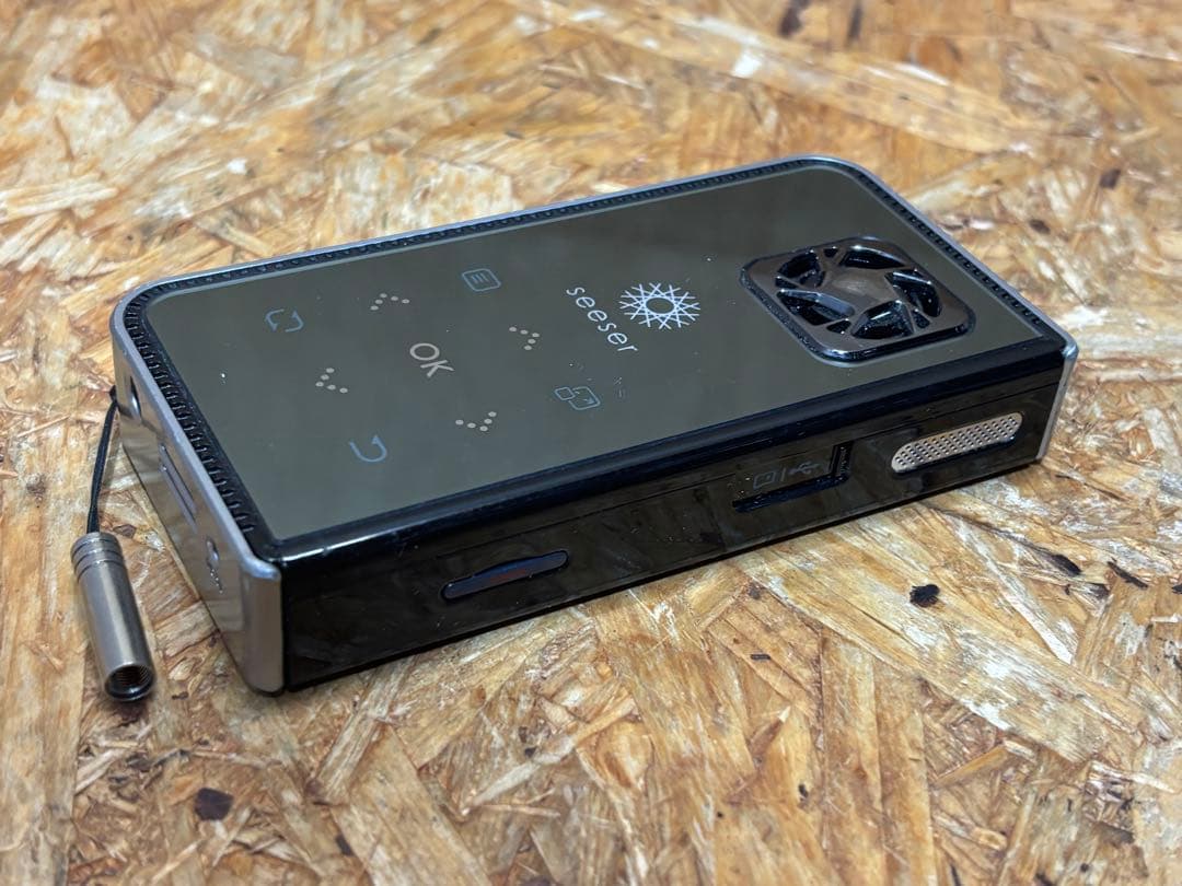 モバイル レーザービーム プロジェクター M1 Seeser