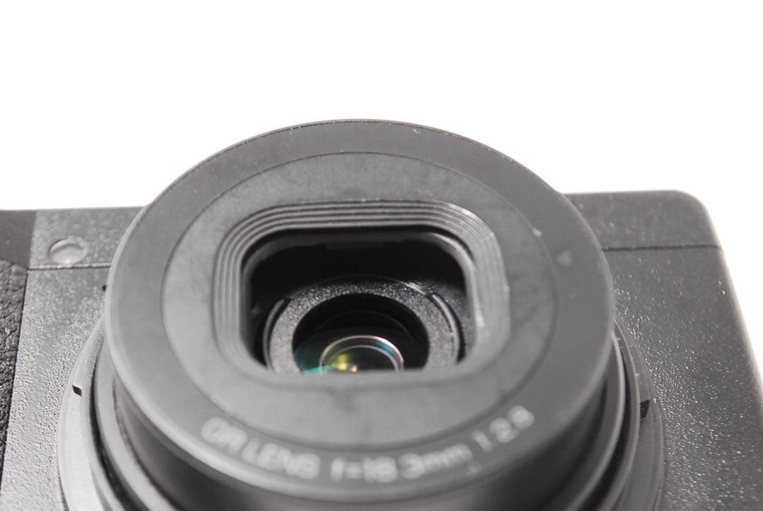 【人気モデル】RICOH GR Ⅲ 付属品充実 持ち運びケース付 高性能