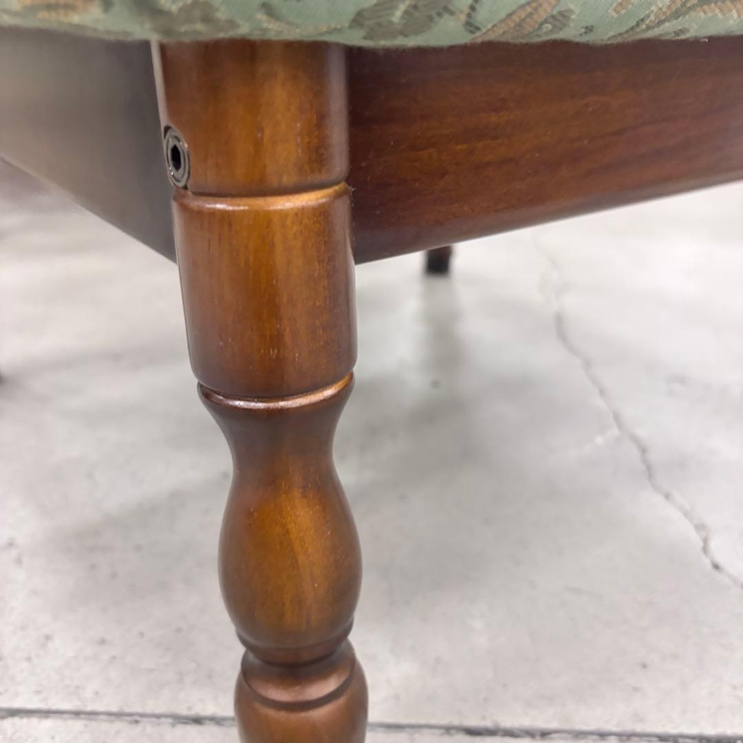 カリモク コロニアル リクライナー RC6030A682 スツール付 応接椅子