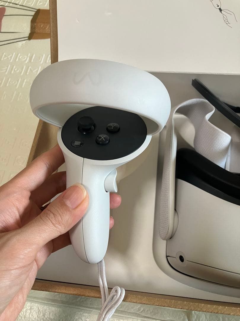  Quest 2 VRヘッドセット　※ケーブル欠品