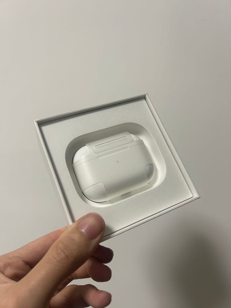 【超美品】AirPods Pro2 (第2世代)