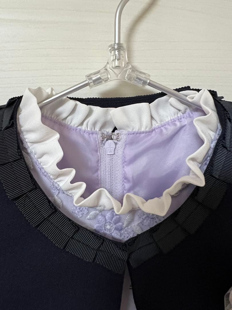 薄紫色フラワー刺繍ドレスとジャケットセット