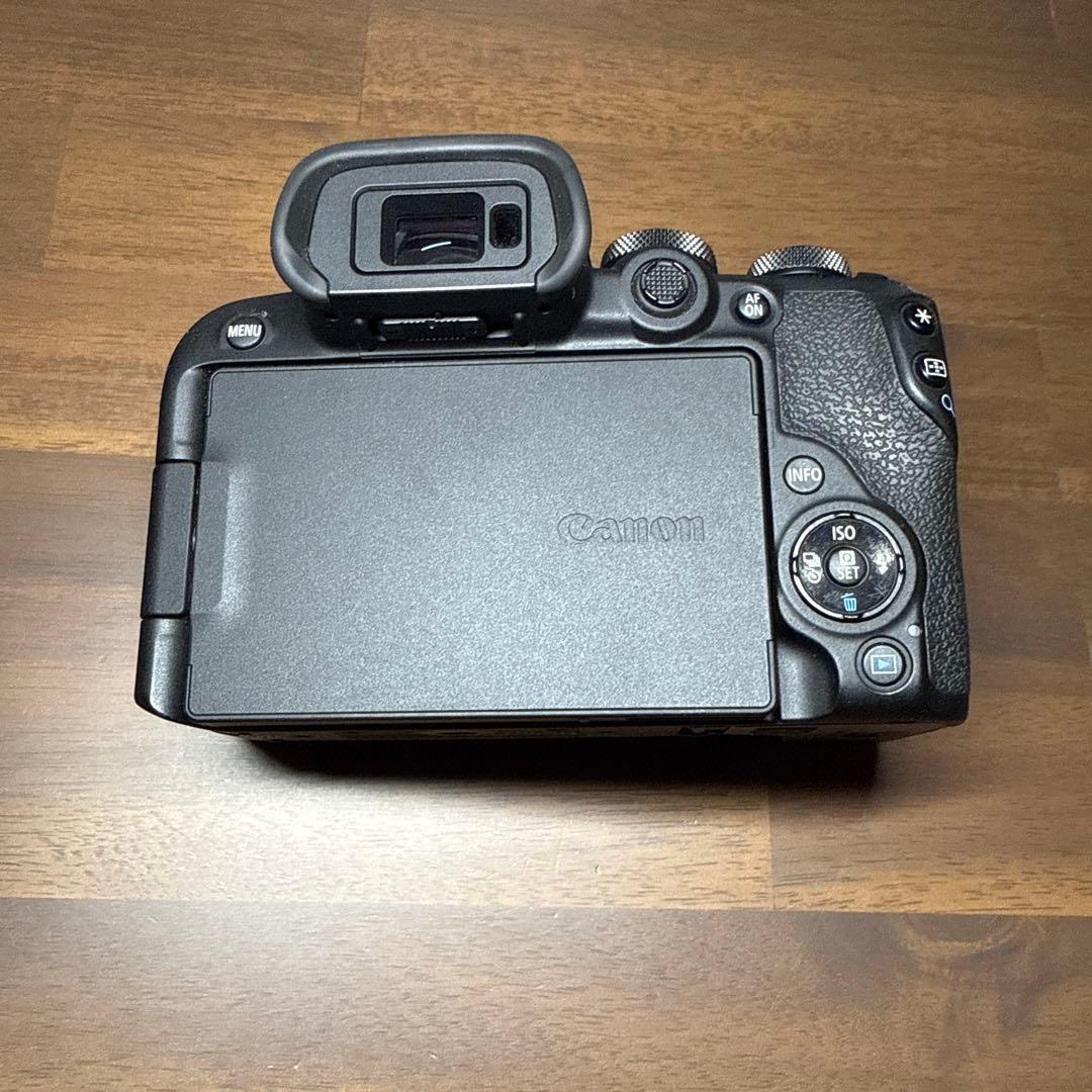 CANON EOS R10 レンズキット　18-150mm