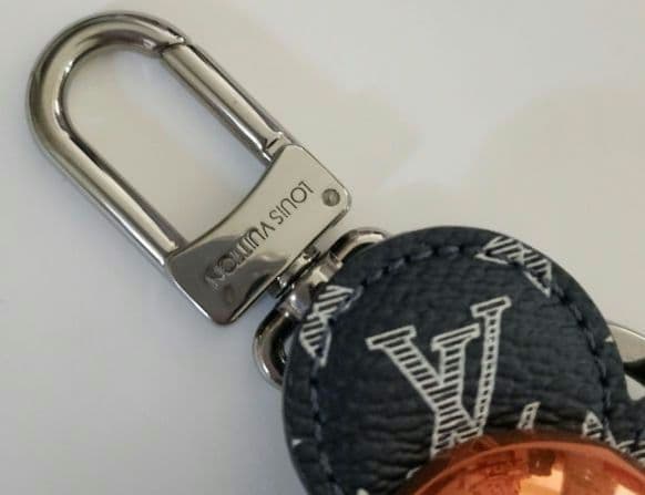 ルイヴィトン LOUISVUITTON ヴィヴィエンヌ チャーム キーリング