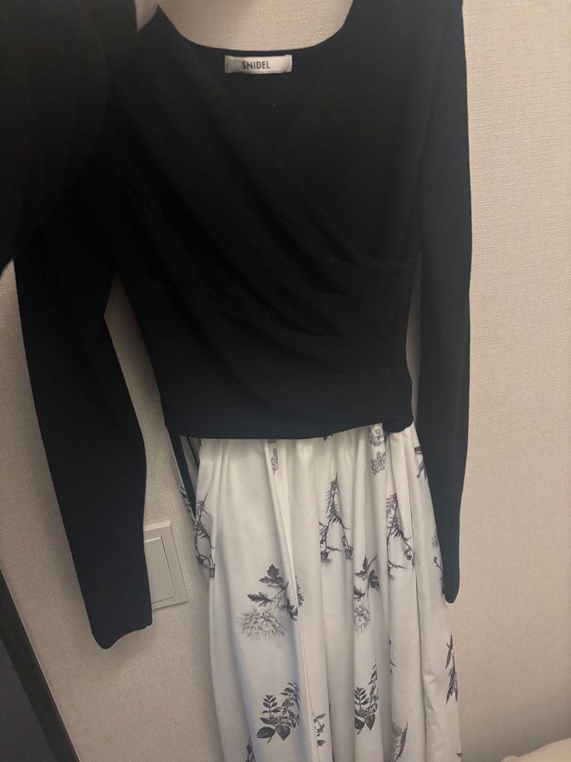 【試着のみ　美品】スナイデル　ニットドッキングワンピース　BLK 1