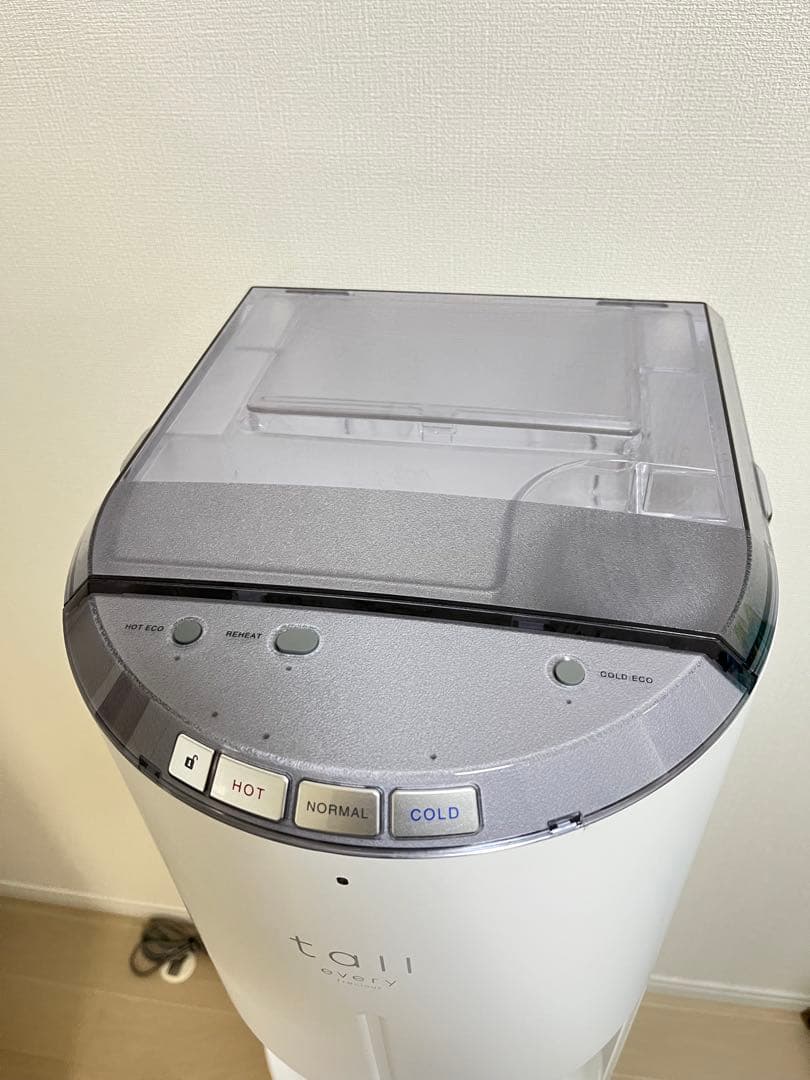 ウォーターサーバー　エブリィフレシャスtall 2024年製