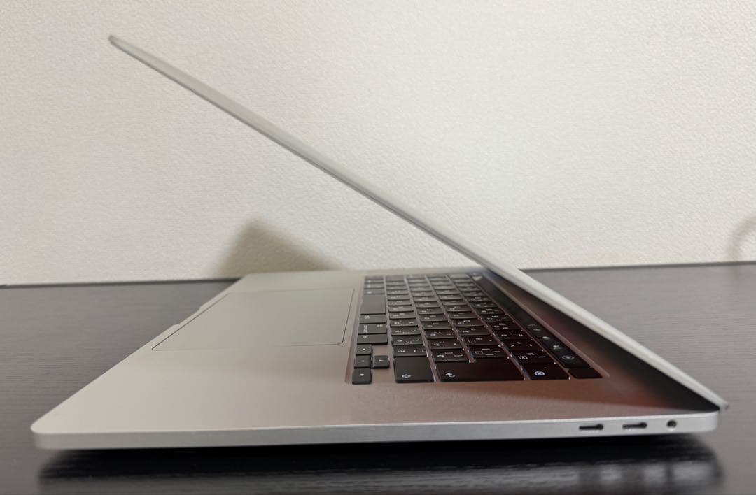 MacBookPro i7 16GB 512GB 充放電304回 バッテリ84%