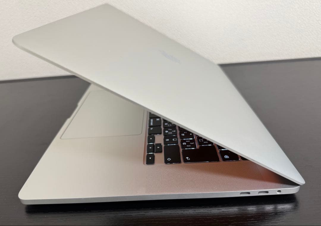 MacBookPro i7 16GB 512GB 充放電304回 バッテリ84%