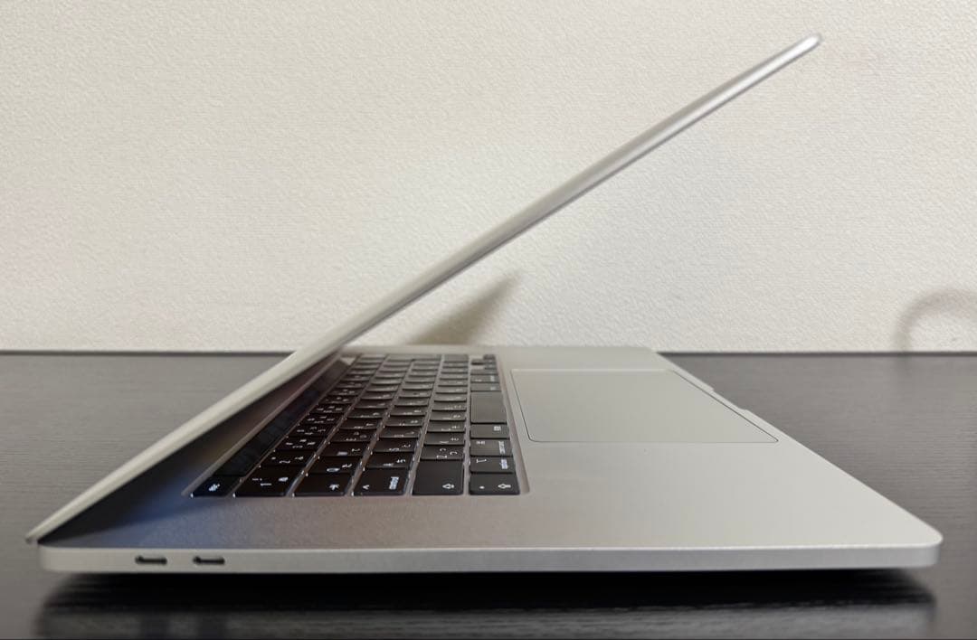MacBookPro i7 16GB 512GB 充放電304回 バッテリ84%