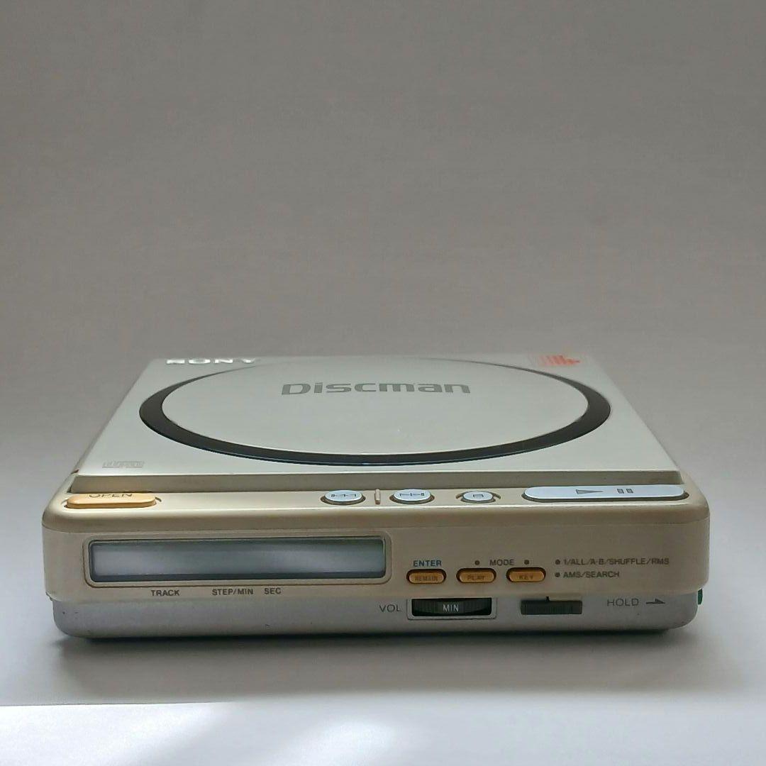 SONY ソニー Discman ディスクマン D-40 白色 【希少品】現状品
