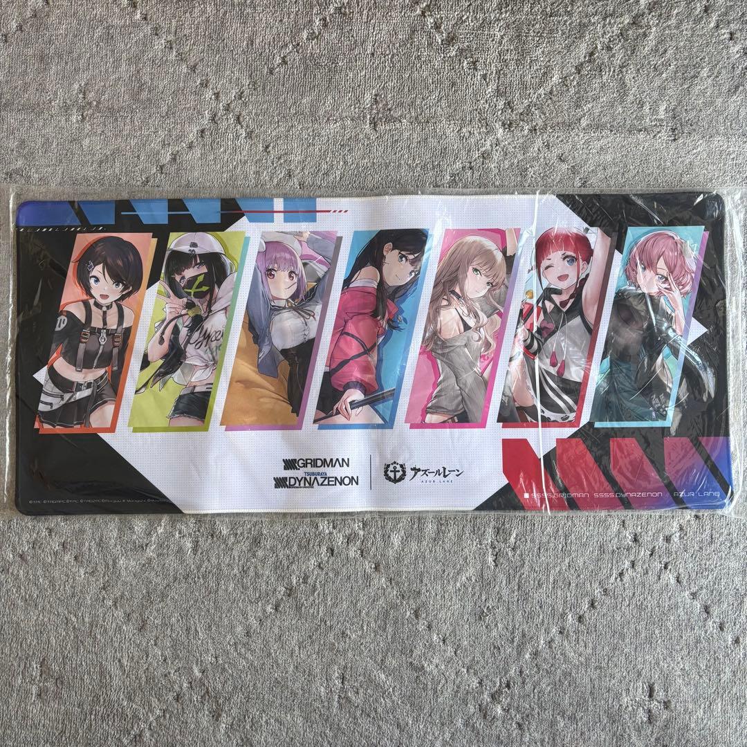 新品未開封品　アズールレーン×グリッドマン　プレイマット　ラバーマット