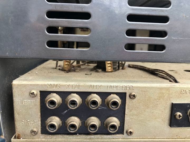 真空管レシーバー　Triow-25抜け殻　シャーシ