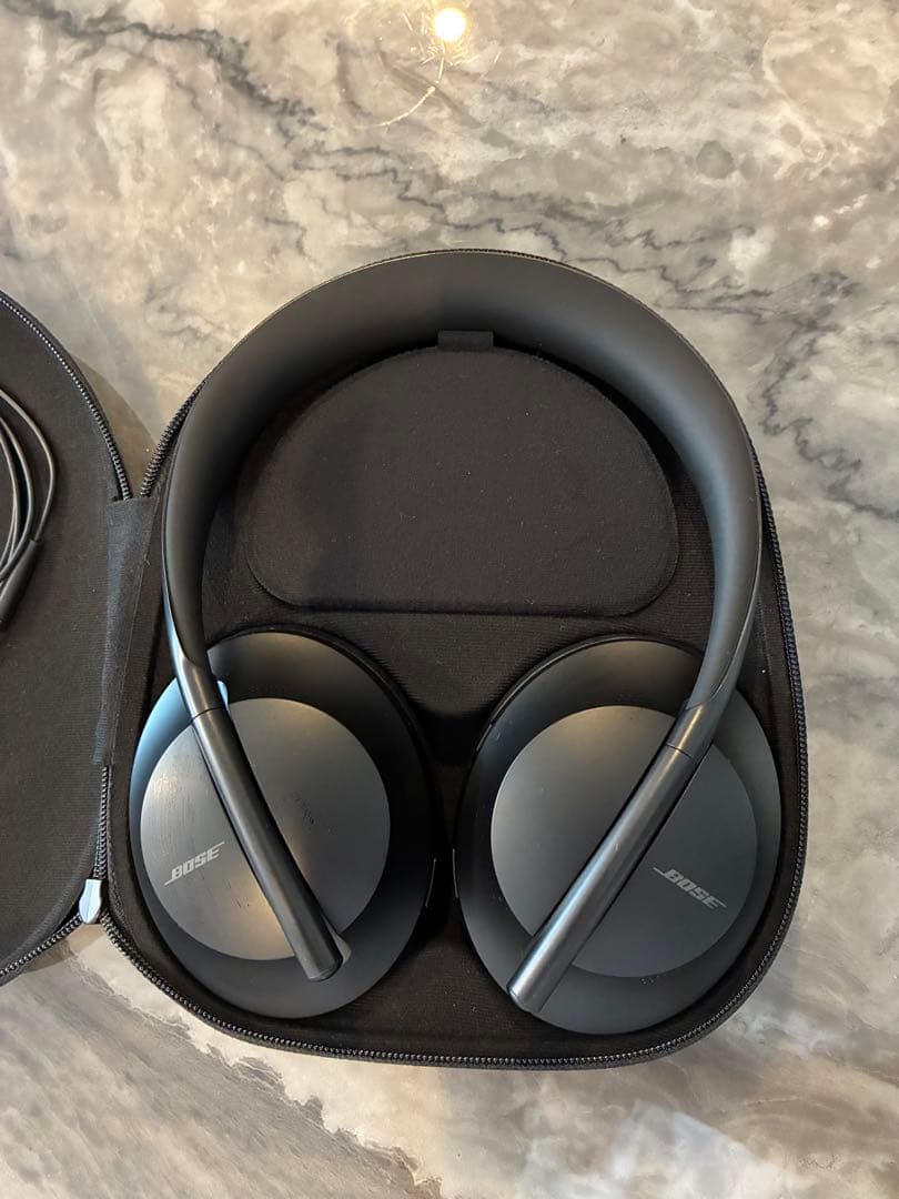 【美品】NOISE CANCELLING HEADPHONES 700