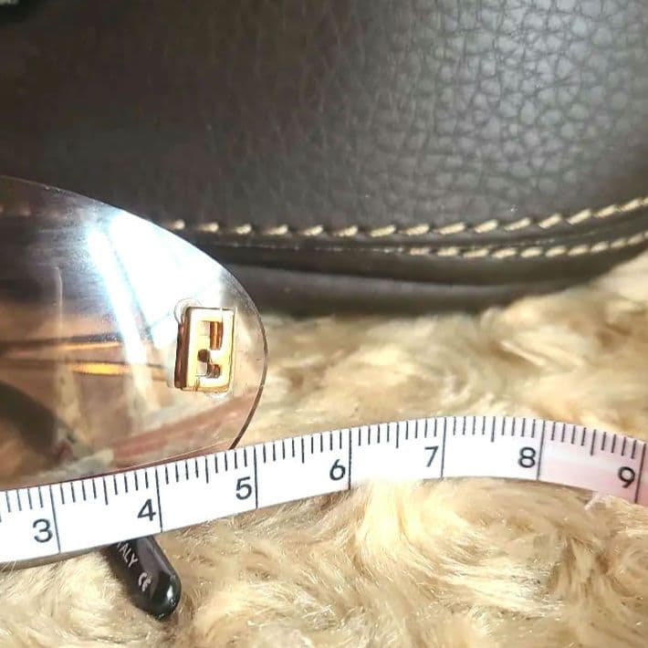 縁なし希少【FENDI】フェンディサングラス