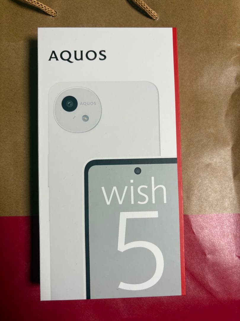 新品　AQUOS wish 5 本体