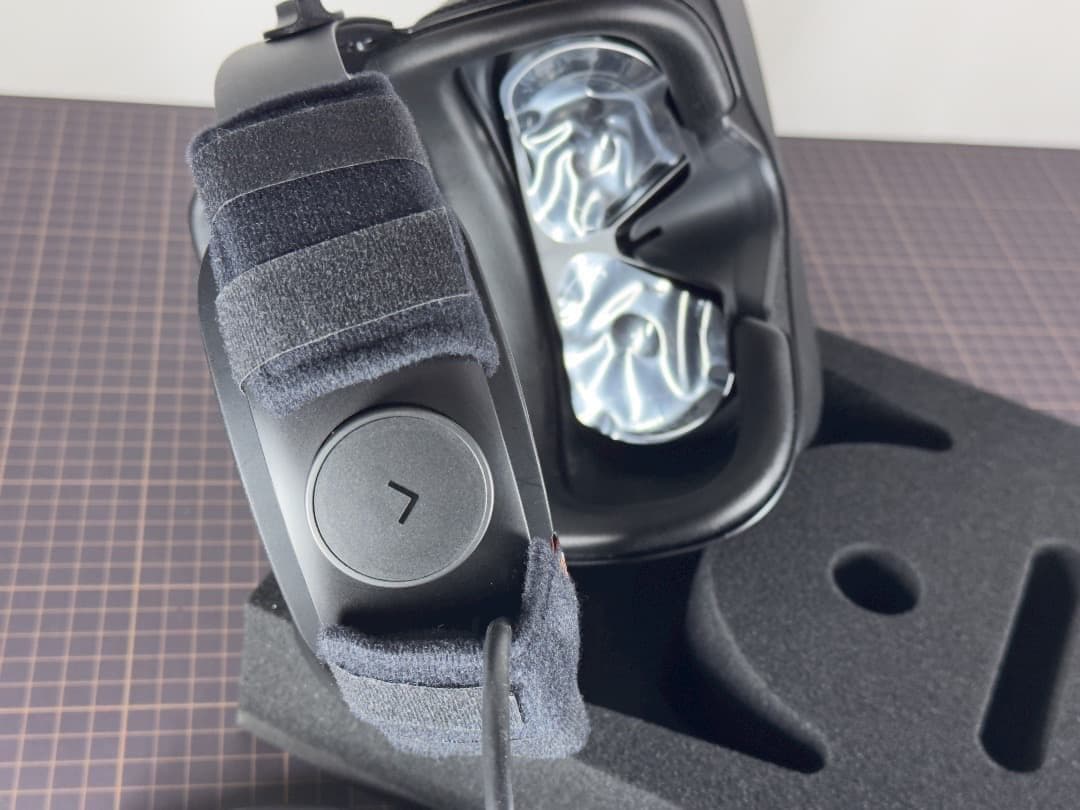 最終値下げ 未使用に近い Varjo Aero VRヘッドセット＋アクセサリー