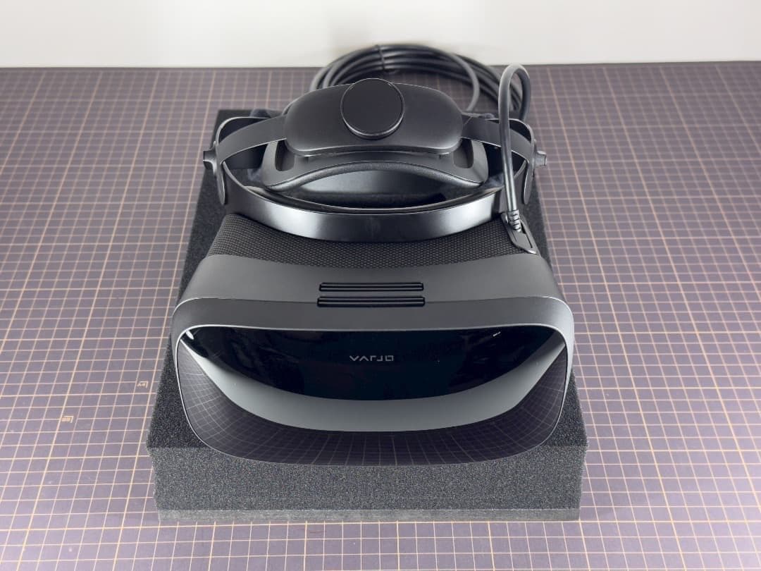最終値下げ 未使用に近い Varjo Aero VRヘッドセット＋アクセサリー