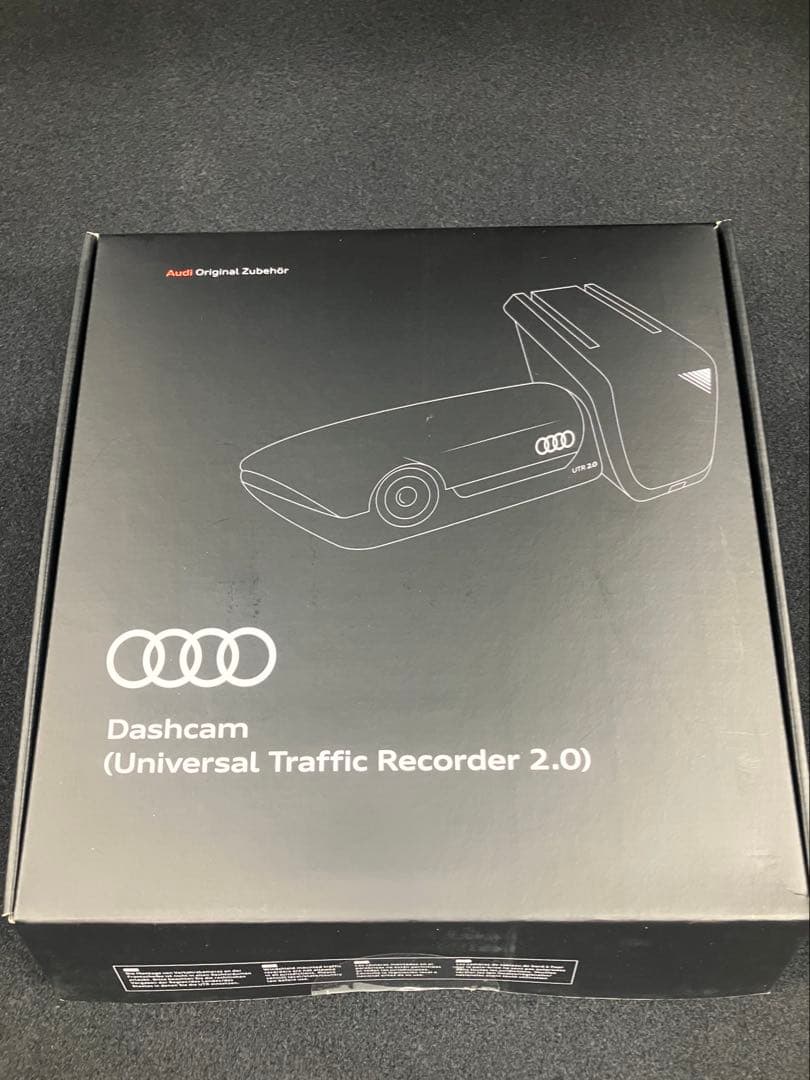 Audi UTR 純正ドライブレコーダー　フロント　 ドラレコ