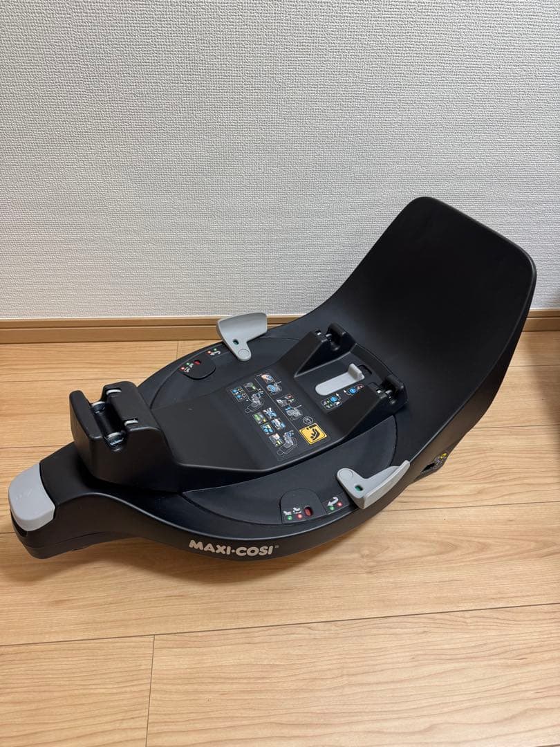 《ぽんぽこ》MAXI-COSI チャイルドシートベース ブラック