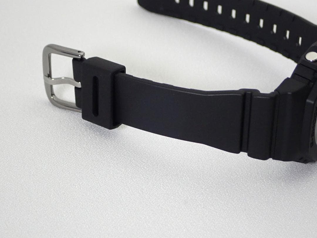 美品 G-SHOCK GMA-P2100BB-1AJF コンパクトサイズ