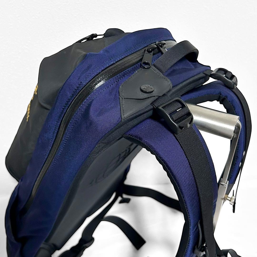 Dai Maruru様希少美品 BEAMS別注アークテリクスアロー22 40周年