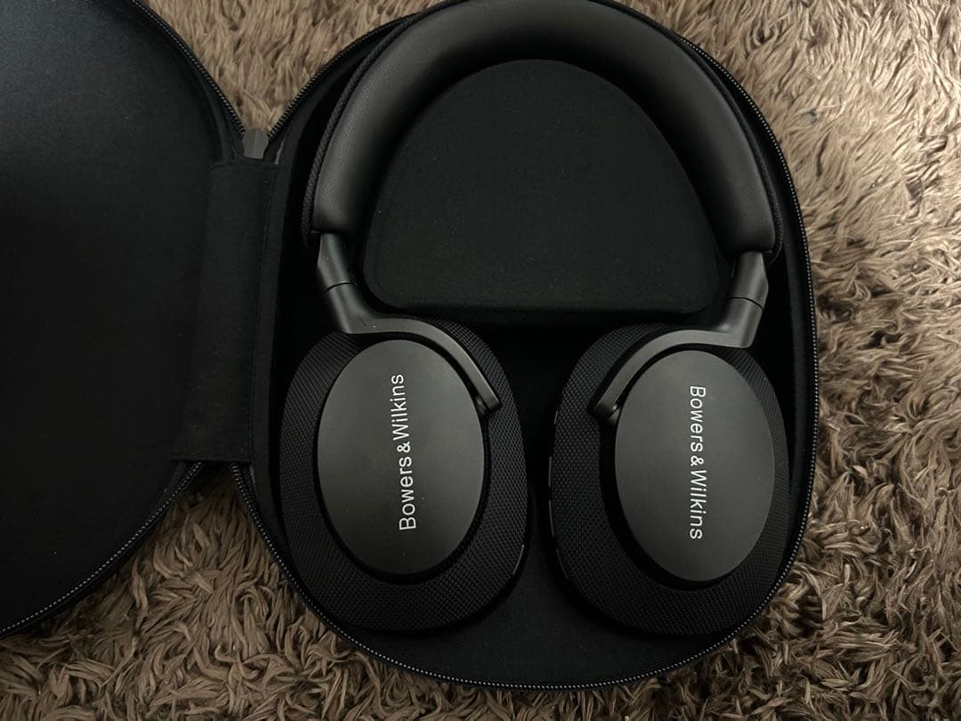 Bowers & Wilkins ワイヤレスヘッドホン Px7 S2e