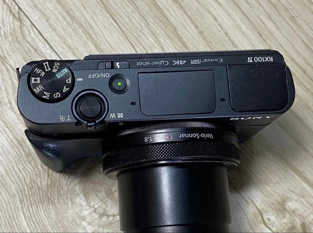 SONYサイバーショット DSC-RX100M4 RX100IV