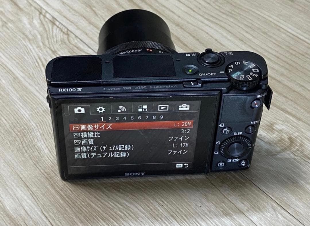 SONYサイバーショット DSC-RX100M4 RX100IV